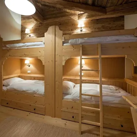 Holiday home Rayand Hop Winterantoitte Sankt Anton am Arlberg